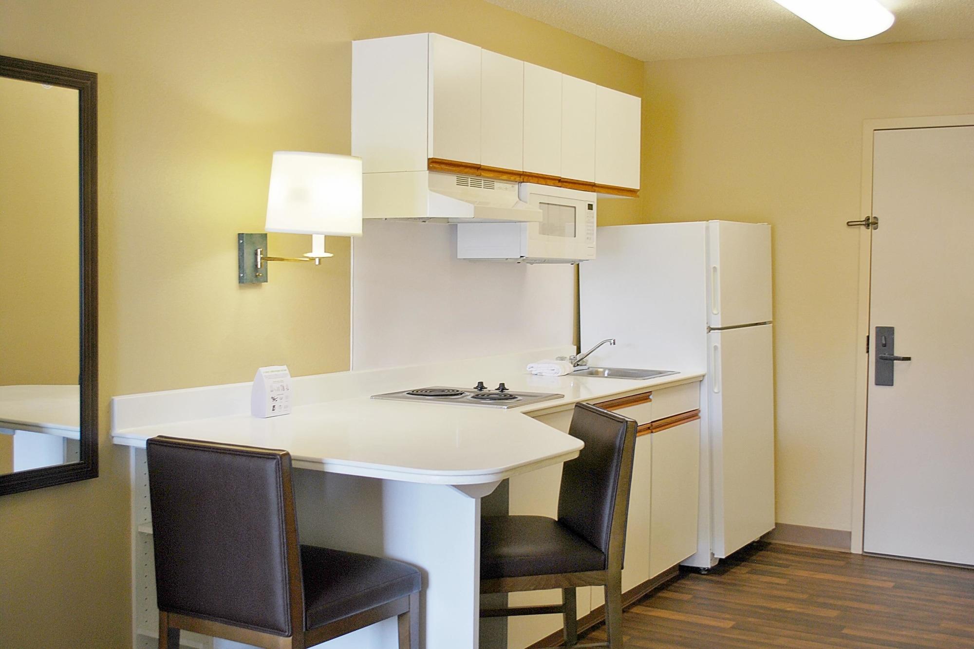 Extended Stay America Suites - Bakersfield - Chester Lane Exterior foto